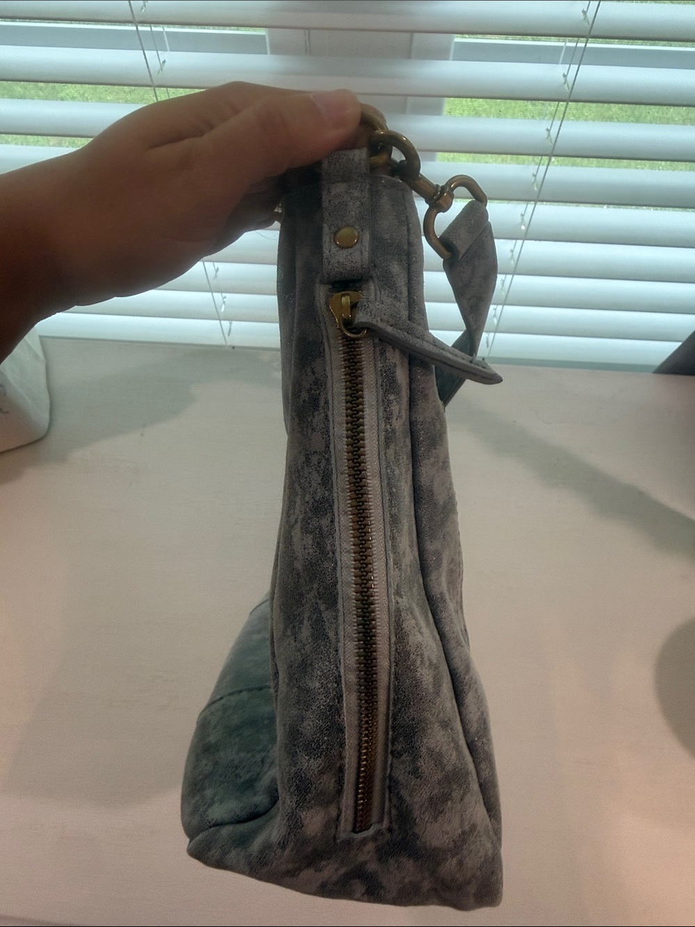 American Eagle Gray Suede-Style Shoulder Bag - Picture 2 of 7